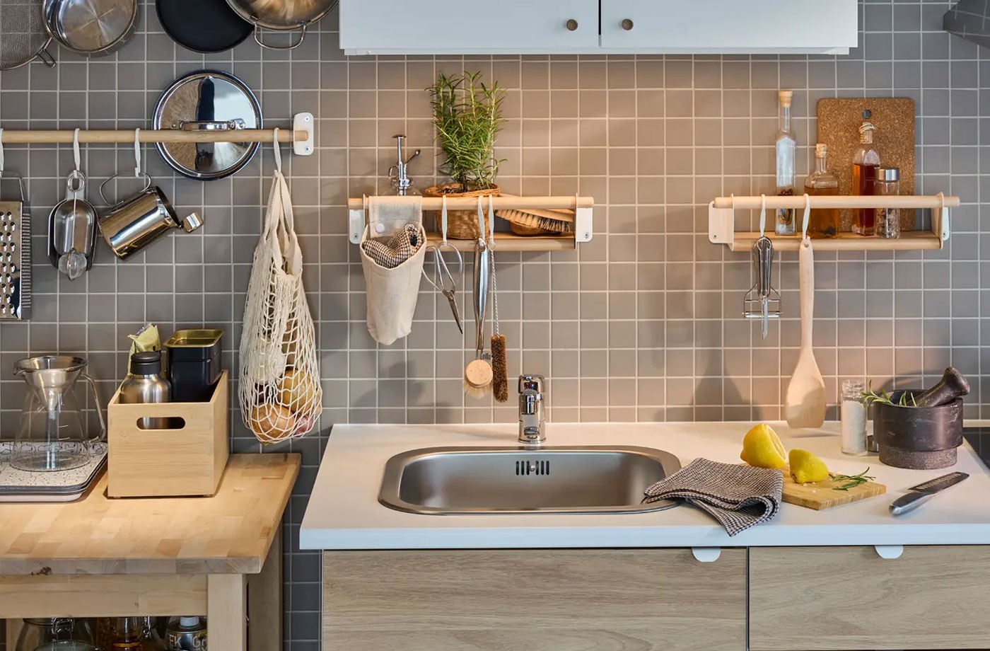 Small Kitchen? Here’s How to Save Space with Smart Accessories